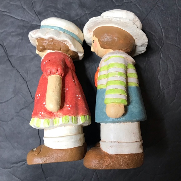 Sarah’s Attic Smiling Boy And Smiling Girl 6” Figurines - Picture 2 of 7
